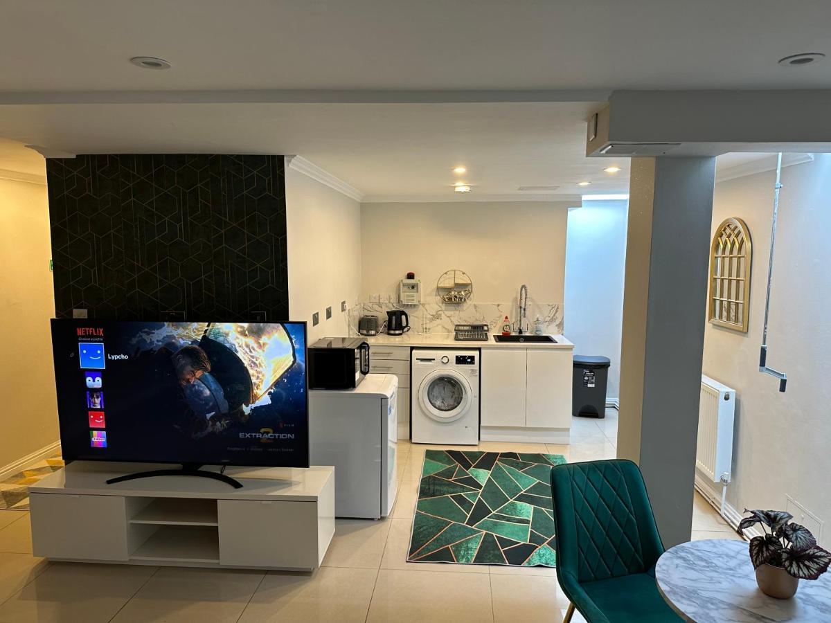Luxury Studio Apartment Harrow on the Hill Ngoại thất bức ảnh