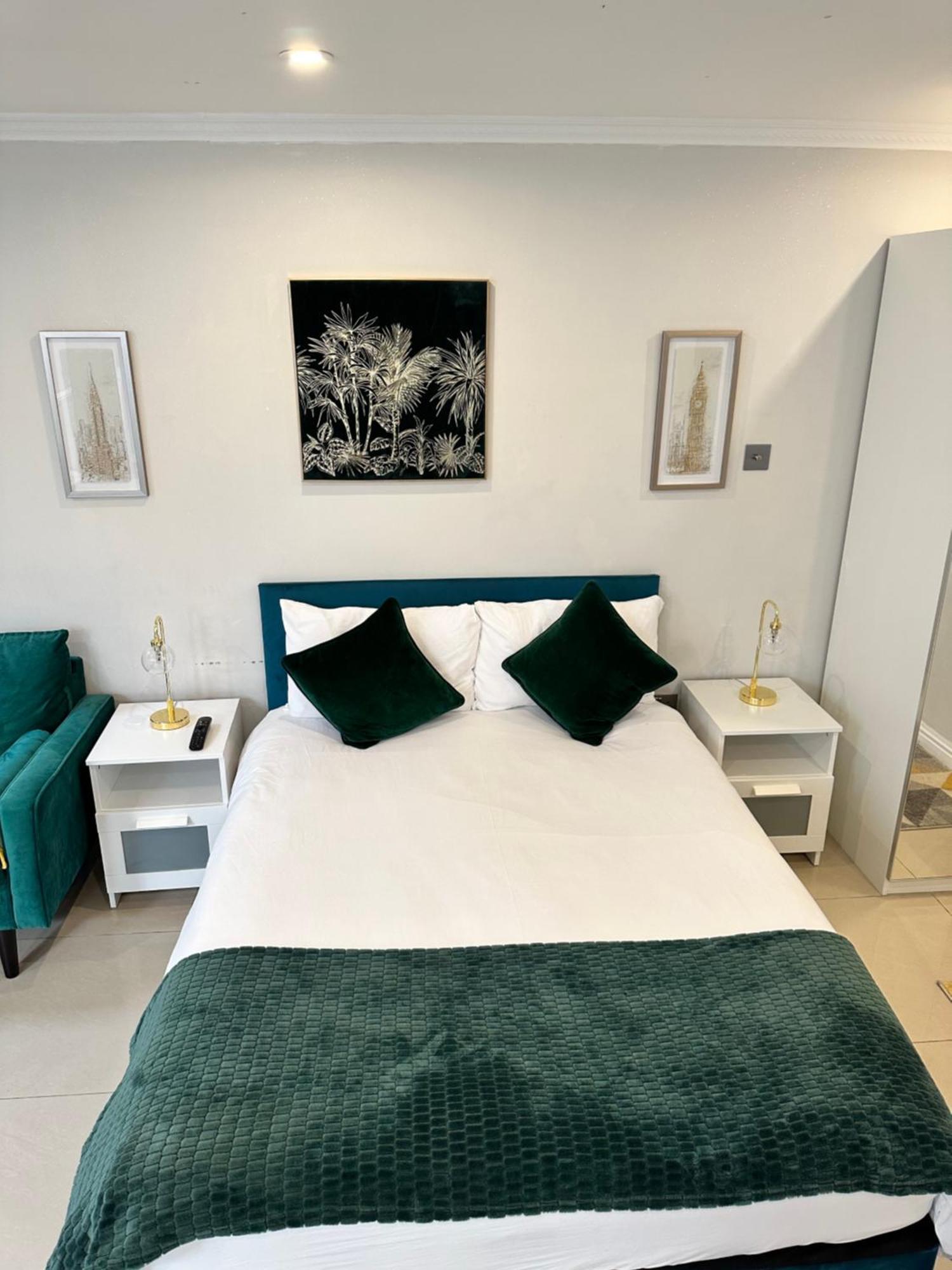 Luxury Studio Apartment Harrow on the Hill Ngoại thất bức ảnh